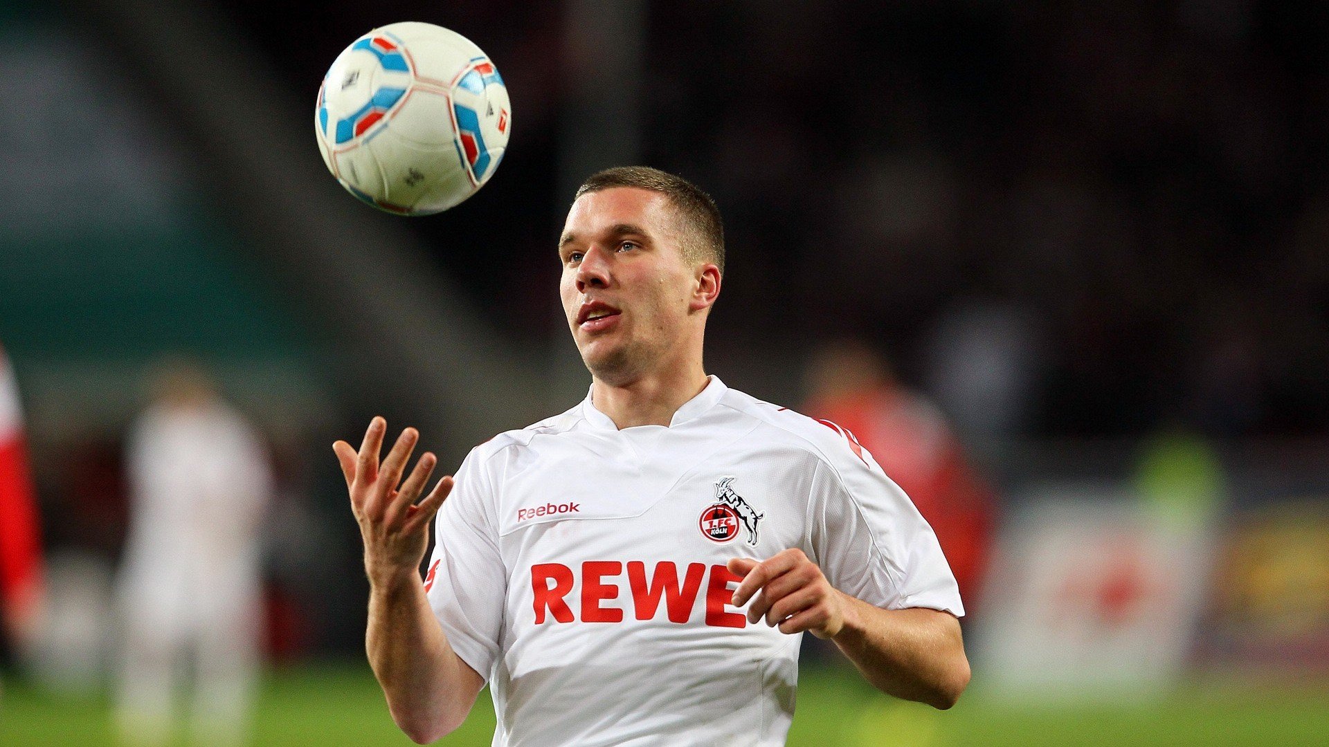 德甲策略多变:攻击、守备战术层出不穷!,德甲解析